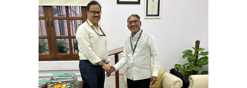 Meeting with shri satyajit mohanty, irs, joint secretary, ministry of defence, government of india