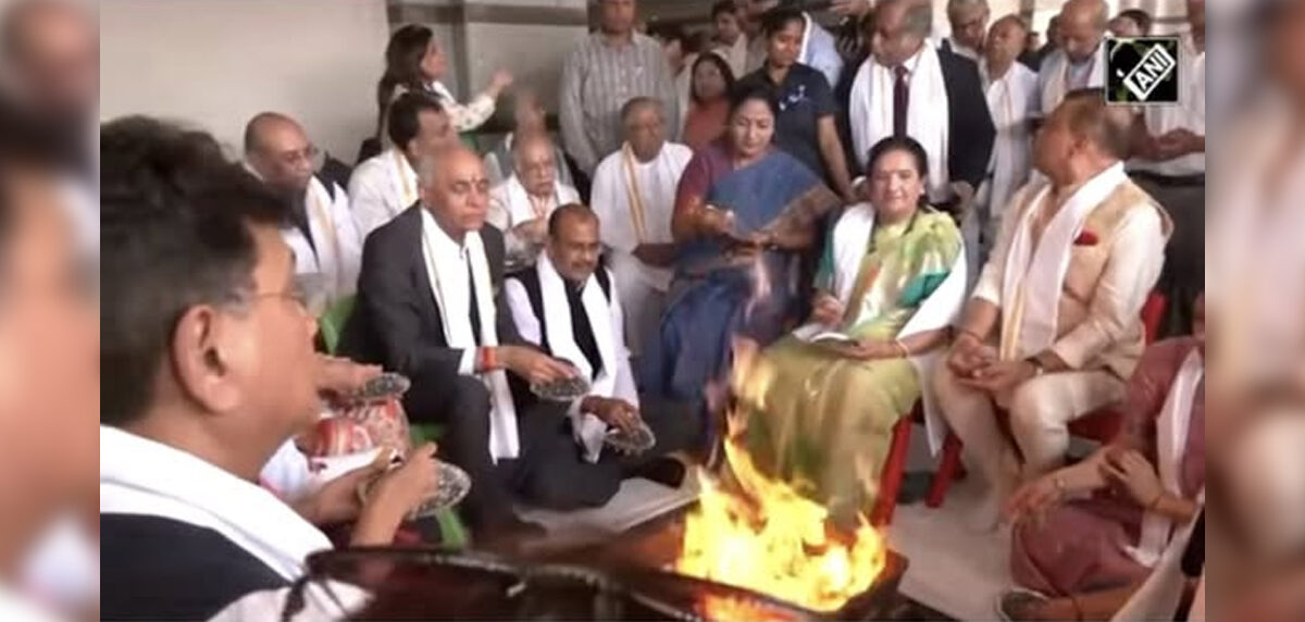 Attending inauguration of Girls Hostel of Sankalp Bhavan, Dheerpur