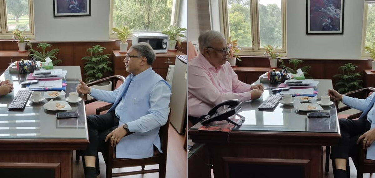Meeting with Shri A K Srivastava, Deputy Secretary, MoUHA